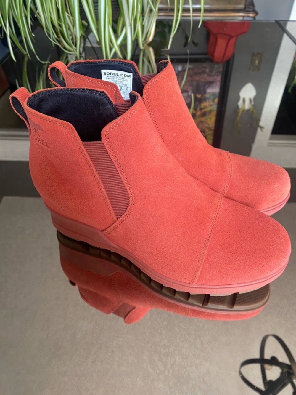 SOREL Evie Pull-On Wedge Waterproof Suede Ankle Bootie/Boots -Sz. 8 (worn once)